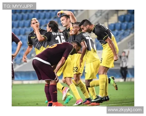 华沙军团与哥罗纳的激烈对决揭示波兰足球新格局 华沙军团与哥罗纳的激烈对决揭示波兰足球新格局